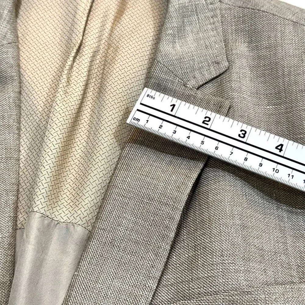 Hugo Boss hutson3  Linen/Wool 2 Button Blazer. Tan. Size 46R